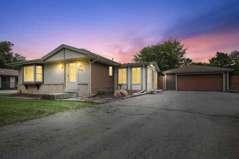 1620 S 171st St, New Berlin, WI 53151