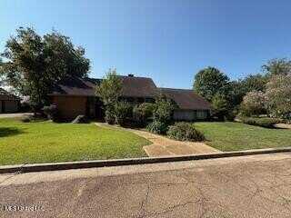 2021 S Petit Bois Street, Jackson, MS 39211