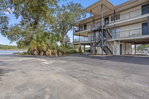 3230 Cumberland (208) Road, Ocean Springs, MS 39564