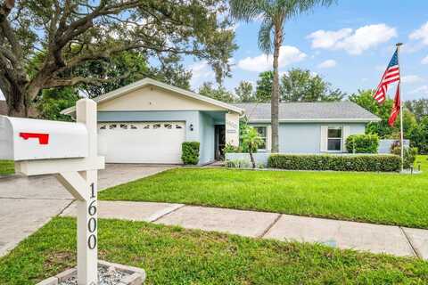 1600 DALE CIRCLE W, DUNEDIN, FL 34698