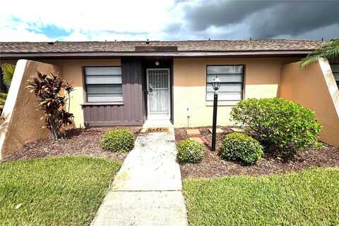 2305 ST MARTEEN COURT, KISSIMMEE, FL 34741
