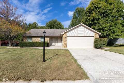 160 Briarwood Court, Brownsburg, IN 46112