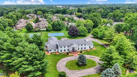 27 Forrests Edge Court, Indianapolis, IN 46227