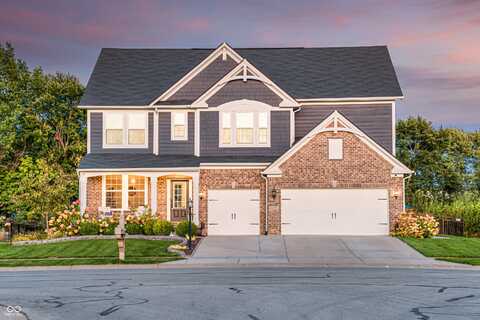 2245 Meadow Creek, Avon, IN 46123