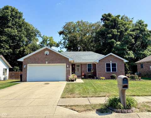 881 Lincoln Heights Drive, Martinsville, IN 46151