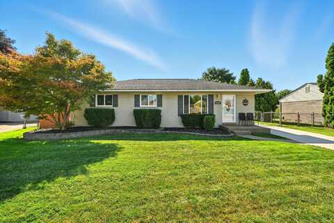 41558 Harvard, Sterling Heights, MI 48313