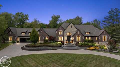 67773 Quail Ridge, Washington, MI 48095