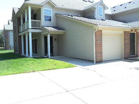 21015 COOPER, Macomb, MI 48044