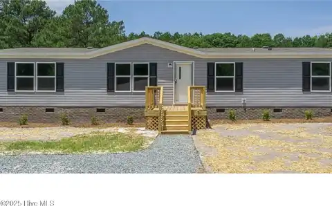 3911 Mckethan Street, Wade, NC 28395