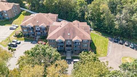 610 S Franklin St, Holbrook, MA 02343