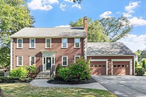 20 Olde Coach Rd, Westborough, MA 01581