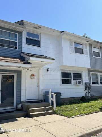 9 Lexington Boulevard, Barnegat, NJ 08005