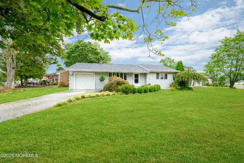 453 Cable Avenue, Beachwood, NJ 08722