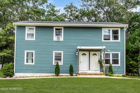 31 Atlantis, Manahawkin, NJ 08050