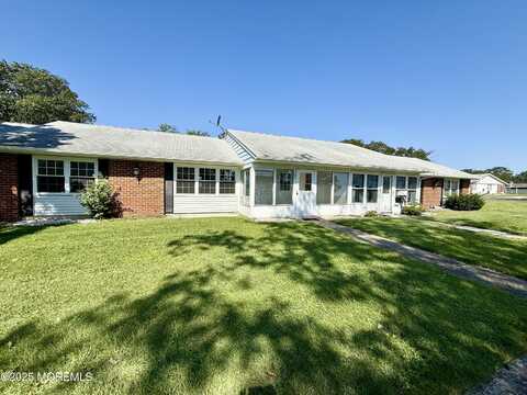 1221c Argyll Circle, Lakewood, NJ 08701