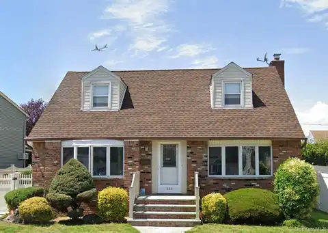 532 Fowler Avenue, Franklin Square, NY 11010