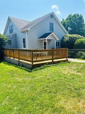 7 Conte Terrace, Marlboro, NY 12542