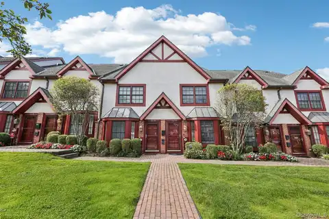 142 Brook, Scarsdale, NY 10583
