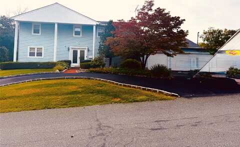 22 The Drive, Westtown, NY 10998
