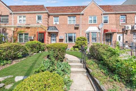 144-47 75 Avenue, Kew Gardens, NY 11367