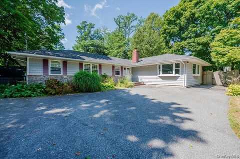 237 Oakwood Road, Huntington, NY 11743