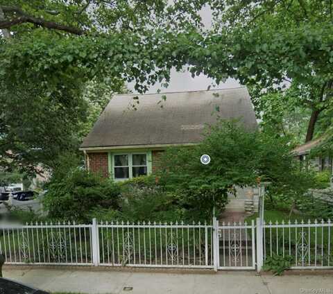 46-27 206 St, Bayside, NY 11361