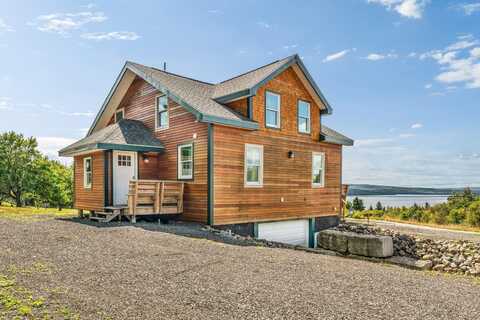 5 Dallas Hill Road, Rangeley, ME 04970