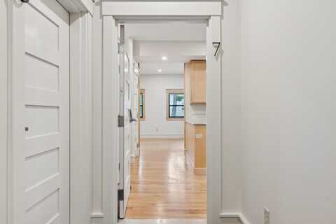 26 Thomas Street, Portland, ME 04102