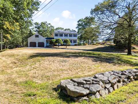 327 Pine Hill Road, York, ME 03902