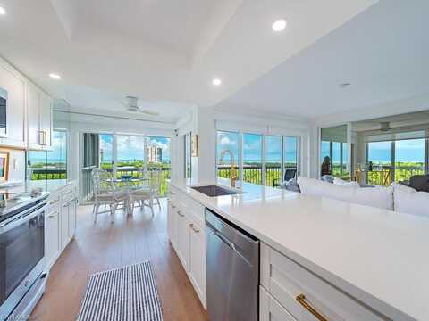 5501 Heron Point, NAPLES, FL 34108