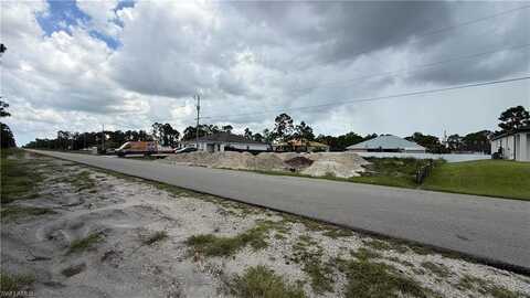 1077 Jaguar, LEHIGH ACRES, FL 33974