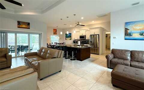 131 S Bahama, MARCO ISLAND, FL 34145