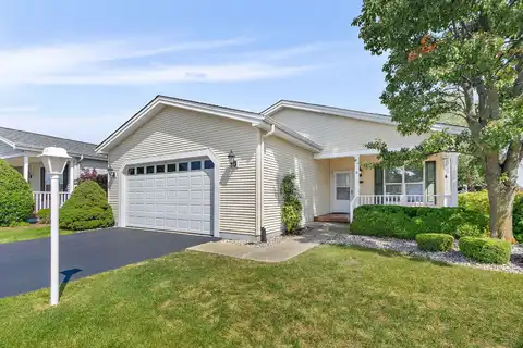 115 Hunter Court, Grayslake, IL 60030