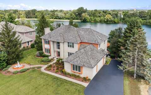 28951 Forest Lake Lane, Libertyville, IL 60048