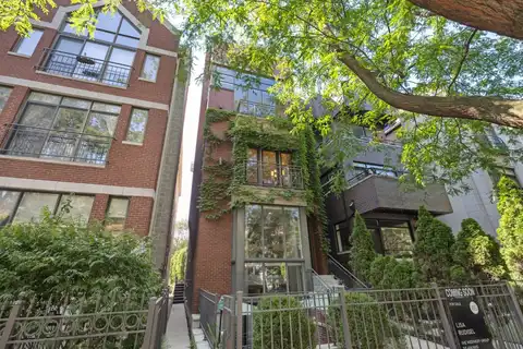 906 N HERMITAGE Avenue, Chicago, IL 60622