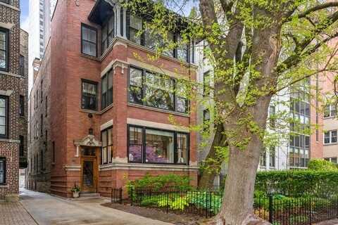 510 W Roscoe Street, Chicago, IL 60657