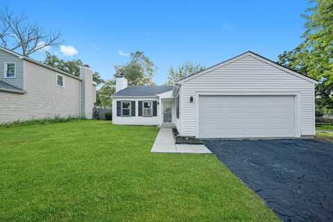 8040 Geneva Street, Woodridge, IL 60517
