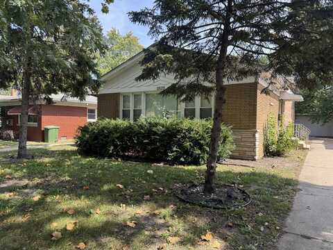 15125 E End Avenue, Dolton, IL 60419