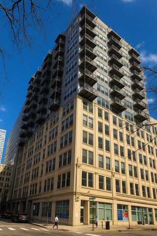 565 W Quincy Street, Chicago, IL 60661
