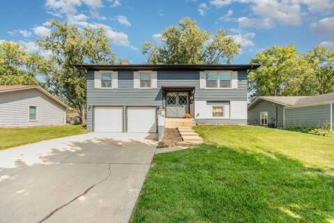 1415 N Oakmont Road, Hoffman Estates, IL 60169