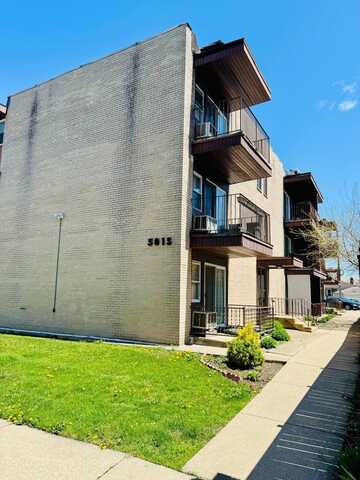 5815 N SPAULDING Avenue, Chicago, IL 60659