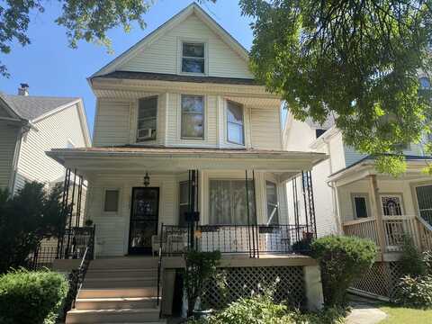 2323 N Monticello Avenue, Chicago, IL 60647
