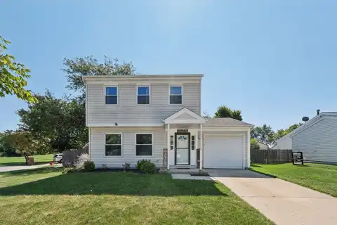 29w749 Hurlingham Drive, Warrenville, IL 60555