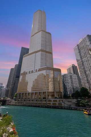 401 N WABASH Avenue, Chicago, IL 60611