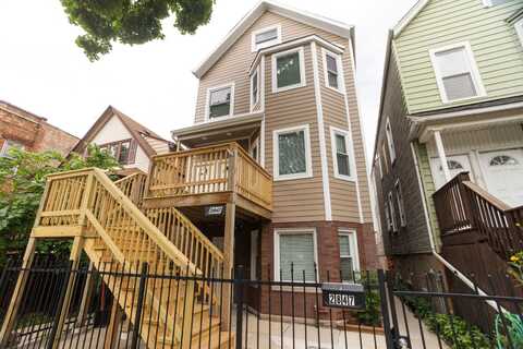 2847 N Ridgeway Avenue, Chicago, IL 60618