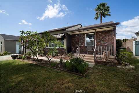5639 Blackthorne Avenue, Lakewood, CA 90712