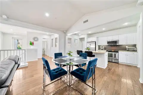 60 Peony, Irvine, CA 92618