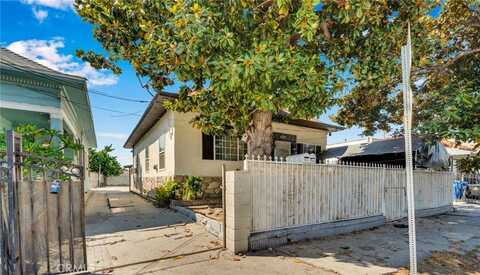 5123 S San Pedro St, Los Angeles, CA 90011
