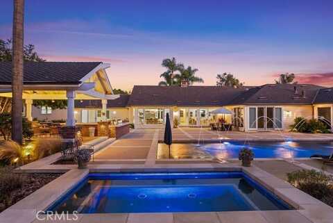11581 Arroyo Avenue, North Tustin, CA 92705