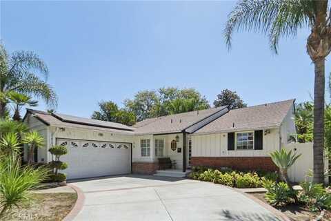 13340 Aetna Street, Valley Glen, CA 91401